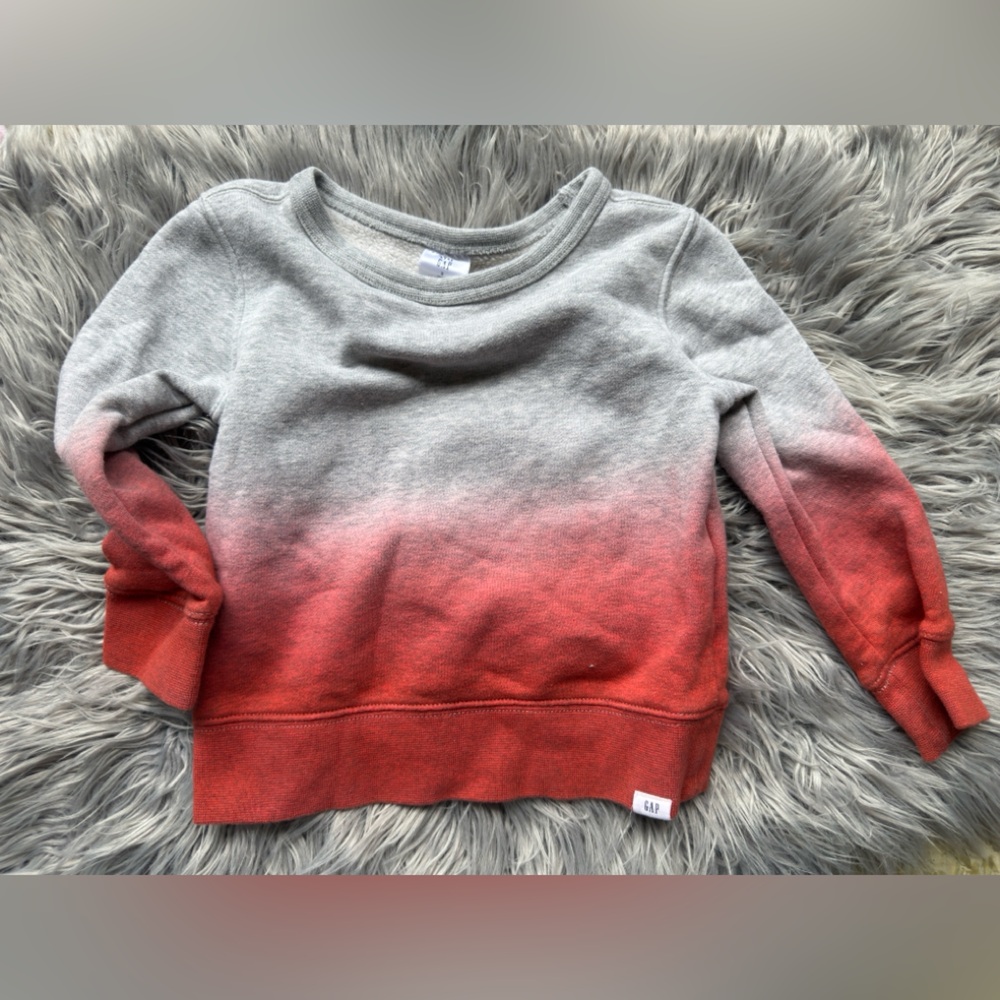Gap Red Dipped Crewneck Sweater Top